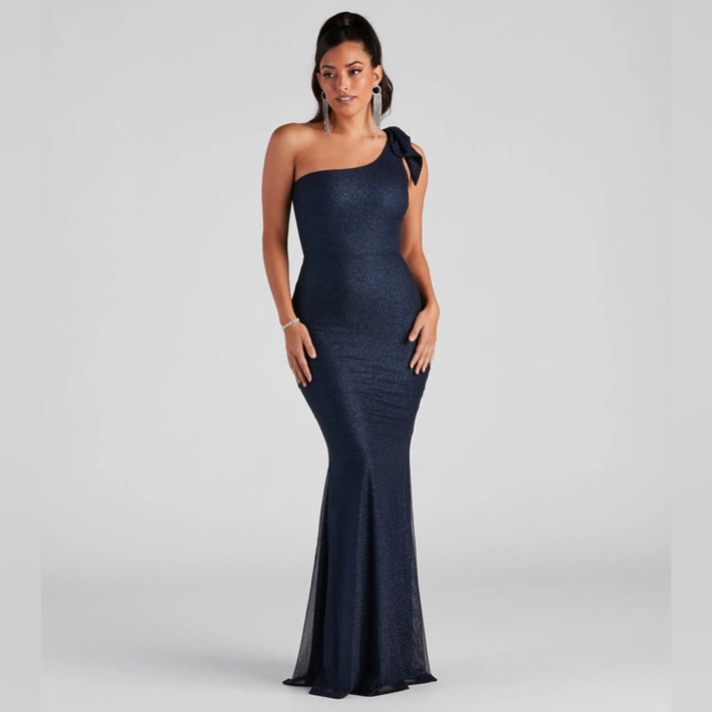 One-Shoulder Navy Evening Gown with Bow Detail